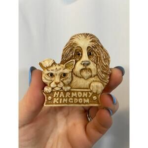 Harmony Kingdom Royal Watch Club Gift Dog & Cat Pin 2003 2" x 2.5"